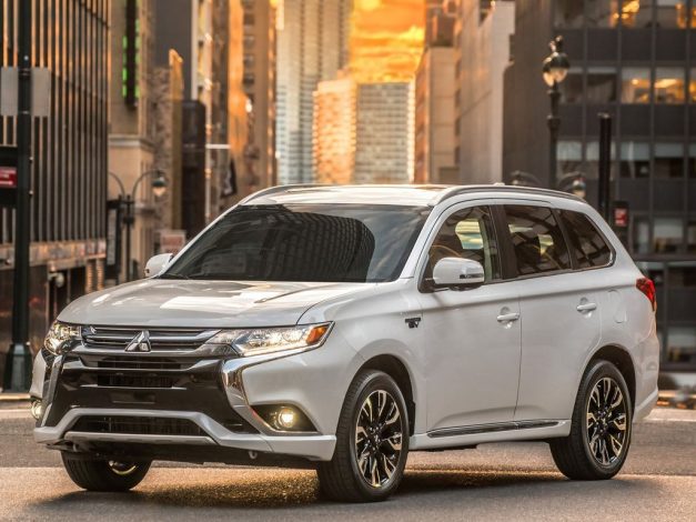 מיצובישי אאוטלנדר PHEV, מיצובישי אאוטלנדר PHEV 2021, מיצובישי אאוטלנדר PHEV מחיר