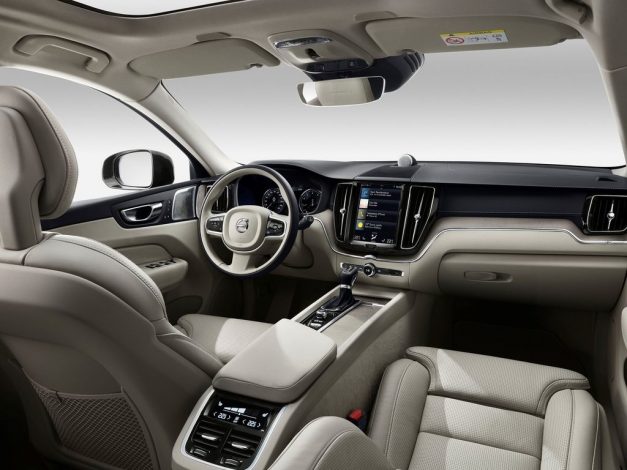 וולוו XC60 2024, וולוו XC60 מחיר, וולוו XC60 יבוא מקביל