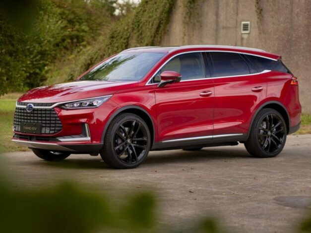 BYD טאנג 2024